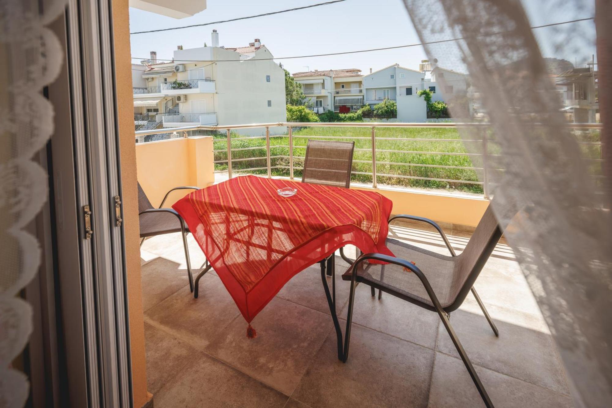Καινούριο Σπίτι Σε Ήσυχη Τοποθεσία Apartment Nauplion Exterior foto